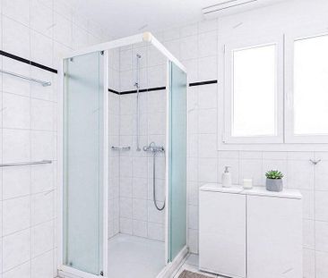 attraktive 3.5 Zimmerwohnung mit verglastem Balkon - Photo 5