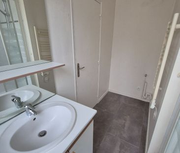 Location Appartement 2 pièces 44m² ROUEN 76000 - Photo 5