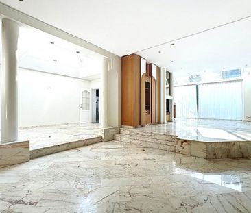 Villa de caractère de 364 m² - 4 chr & Jardin arboré de 750 m² - Foto 6