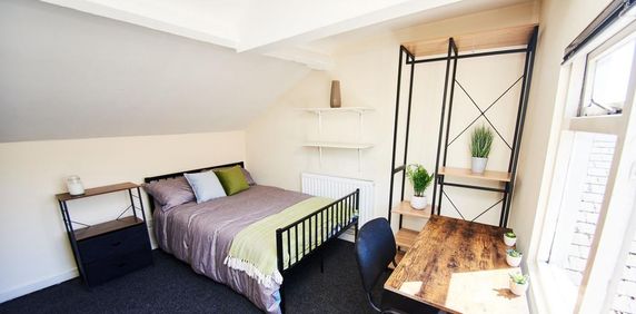 5 bedroom maisonette to rent - Photo 2