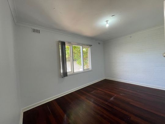 Comfort&comma; Convenience and Low Maintenance Living - Photo 1