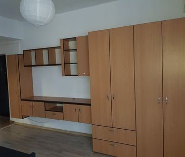 Piata Sudului, Aparatorii Patriei. - Photo 4