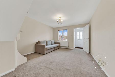 2 Bedroom House - Terraced - Photo 5