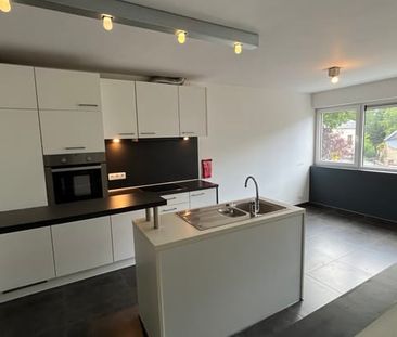 Appartement te huur - foto 3
