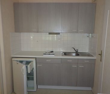 Location Appartement 2 pièces 51m² - Photo 3