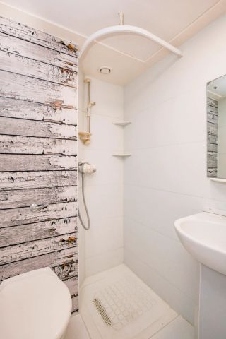 Flat 3-Bedroom E - Photo 5