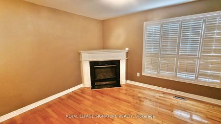 For Lease - 5967 Manzanillo Crescent, Mississauga, Ontario - Photo 2