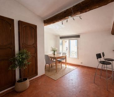 AIX EN PROVENCE - A LOUER - STUDIO 22.40 m2 - QUARTIER OPERA - Photo 2