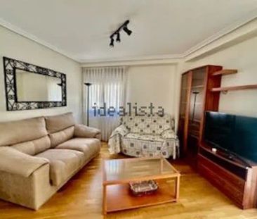 Alquiler de piso en Calle Pelayuelo - Photo 5