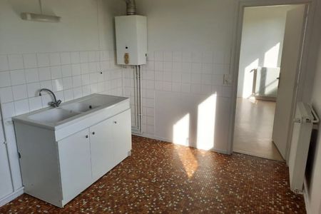 Appartement F4 à louer dans une résidence à Blangy-Sur-Bresle - Photo 5