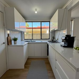 COSY GRANNY FLAT 1 BEDROOM - Photo 2