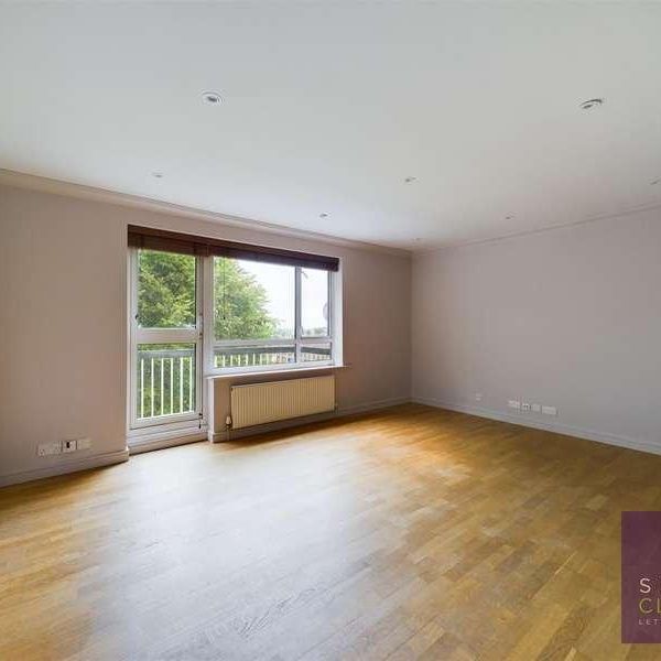 Lyonsdown Road, New Barnet, EN5 - Photo 1