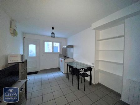 Location Appartement 1 pièce 25m² AGEN 47000 - Photo 4