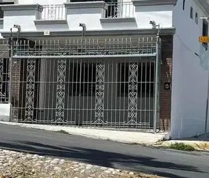 Casa en Paseo De Cumbres, Monterrey - Photo 1