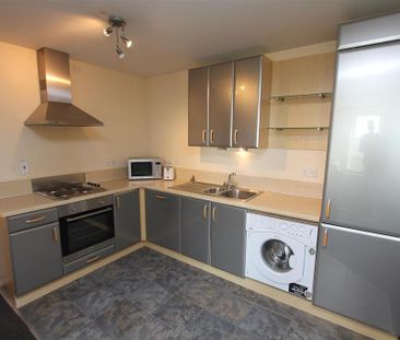 2 bedroom flat to rent - Photo 5