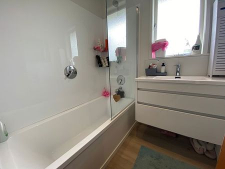 Glen Eden, 38A Woodglen Road - Photo 3