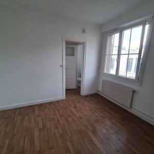 Location Appartement 1 pièce 23m² BOULOGNE SUR MER 62200 - Photo 2