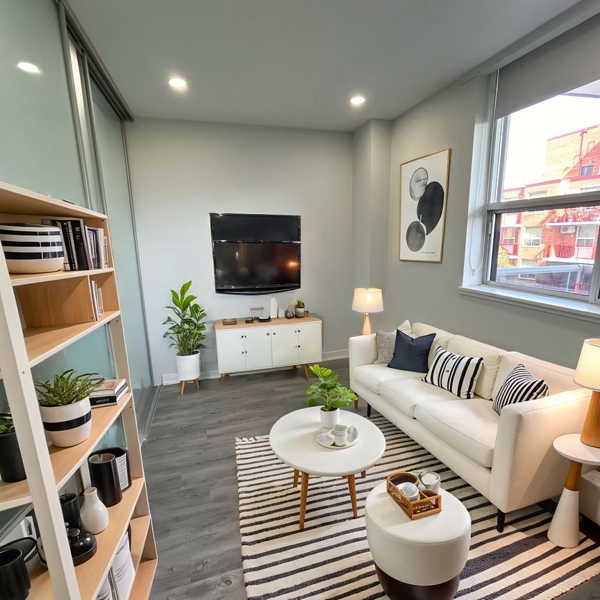 For Lease - 15 Walmer Road Unit# 1006, Toronto, Ontario - Photo 1