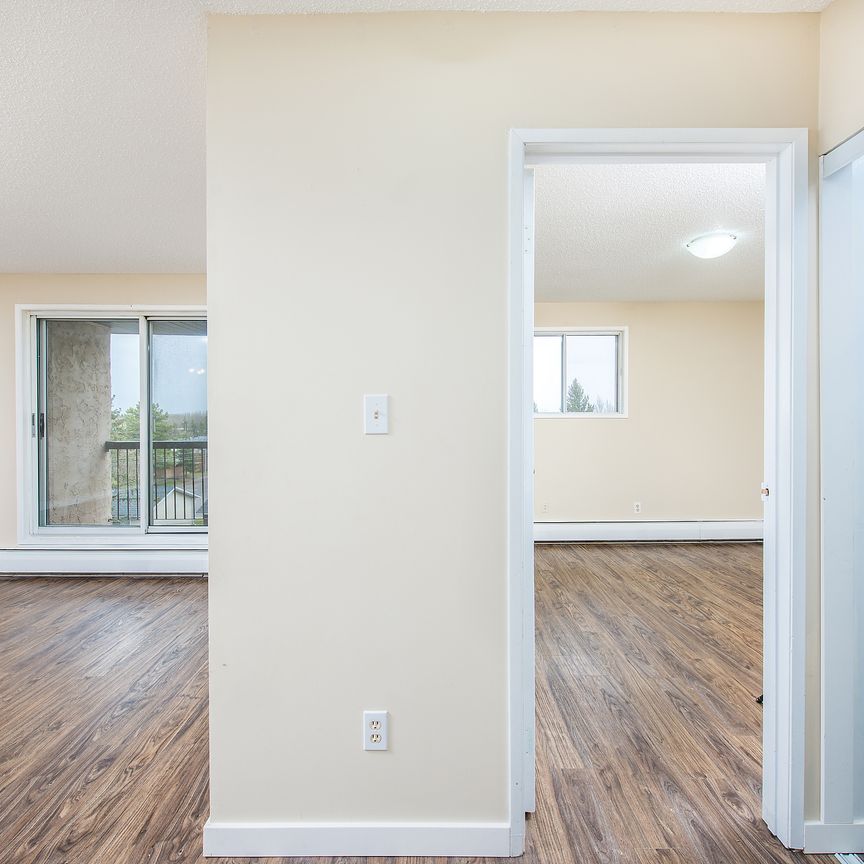 Westview Manor - Photo 1