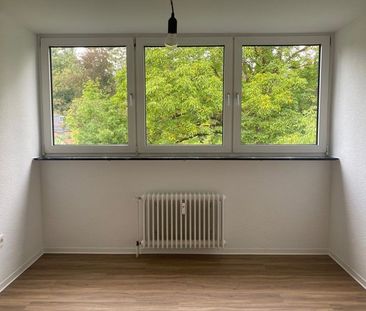 Kurzfristige Anmietung möglich - sanierte und renovierte 3-Zimmer-Wohnung mit Balkon - Foto 6