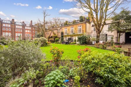 3 bedroom flat in Mayfair - Photo 5