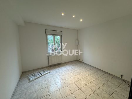Maison à louer - 4 pièces à Décines Charpieu - Photo 5
