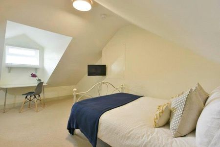 7 bedroom house to rent - Photo 2