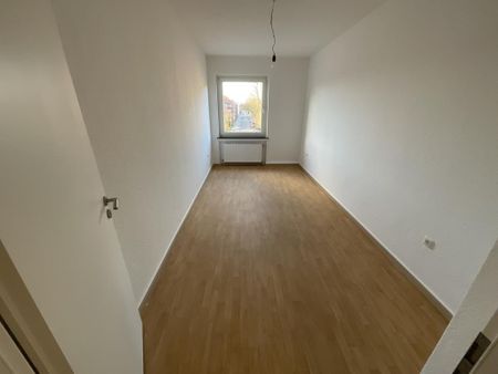 3-Zimmer-Wohnung mit Balkon in Wilhelmshaven-City mieten - Foto 5