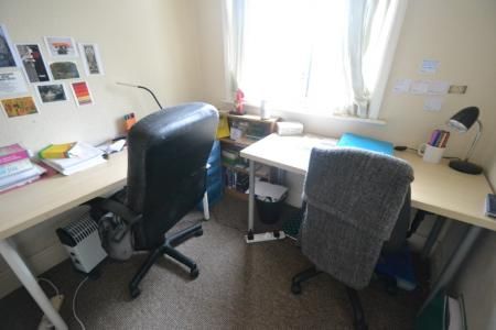 Sutton Passeys Crescent, Wollaton, Nottingham, NG8 - Photo 2