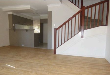 Modern Townhome conveniently located - Photo 5