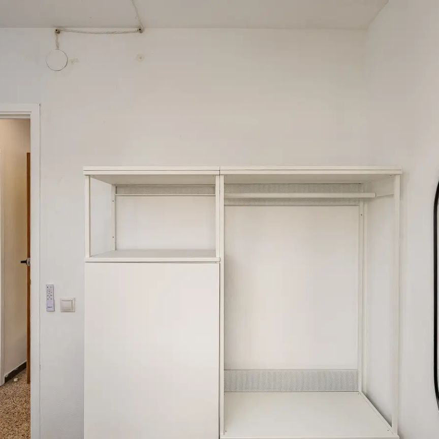 2-bedroom apartment for rent in Sant Cugat Del Vallès, bills included - Photo 1