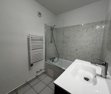 Location Appartement 2 pièces 41m² EPAGNY METZ TESSY 74330 - Photo 6