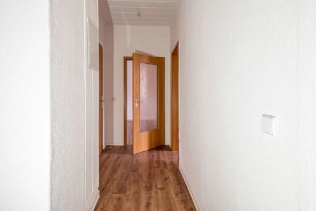 Großzügige Familienwohnung im früheren "Hotel Amtshof". Mit großem Balkon und Tageslichtbad. - Foto 3