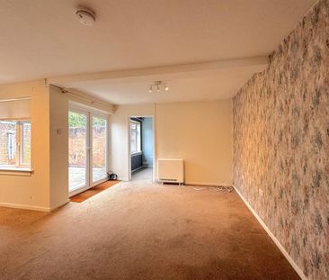 2 bedroom semi-detached bungalow to rent - Photo 1