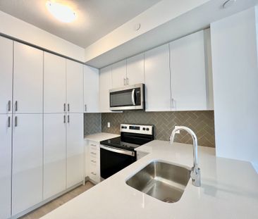 For Lease - 3200 William Coltson Avenue Unit# 305, Oakville, Ontario - Photo 2