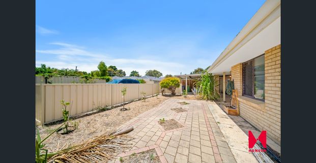 Modern, Fresh and Low-Maintenance Living in a Super Convenient Location - Photo 1