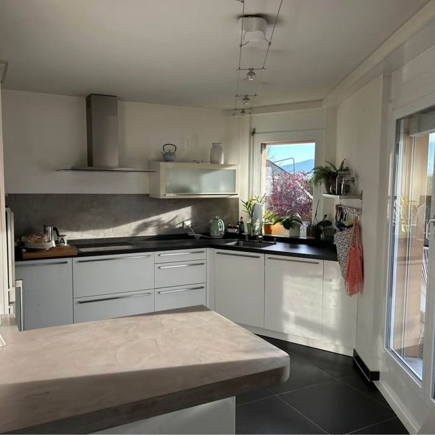 For rent – Magnificent 4.5-room apartment with panoramic views in Nyon - Foto 1