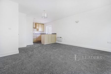 1 bedroom apartment to rent - Photo 2