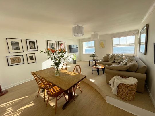 2 bed flat to rent in Marina, 36 Marina, TN38 - Photo 1