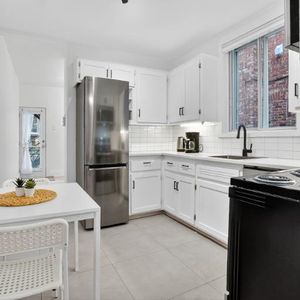 5 1/2 - Montréal - 2 275 $/mois - Photo 2