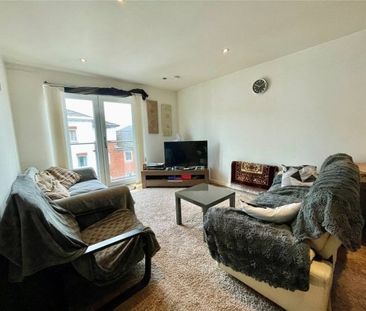 The Room Apartments, Lawson Street - Photo 1