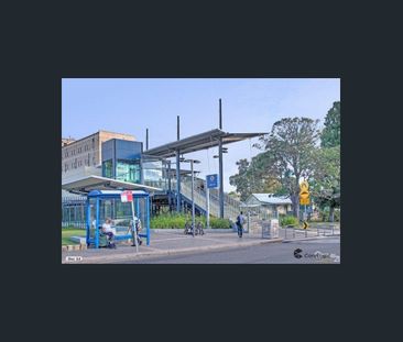 PRIME LOCATION - LOCK UP GARAGE - Photo 3