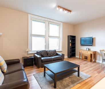 2 bed apartment to rent in Northumberland Street, City Centre, NE1 - Photo 3