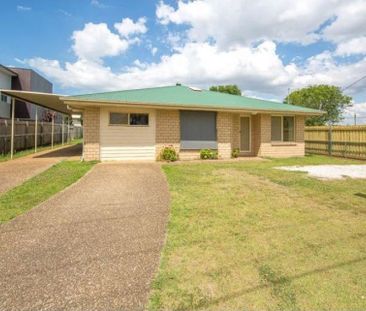 Large Lowset Neat & Tidy Brick Home - Photo 1