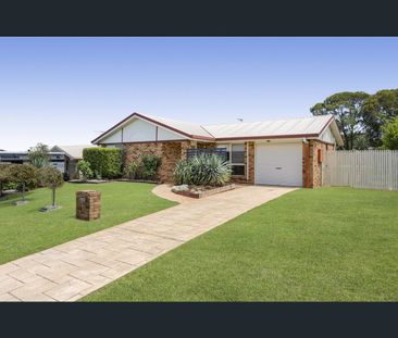 21 Halsworth Street, Cranley, Qld 4350 - Photo 3