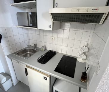 Location Appartement 1 pièce 27m² BORDEAUX 33000 - Photo 2