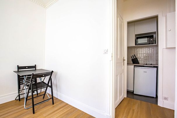 Location Meublé - studio 19 m2 Daumesnil -Porte Dorée - Photo 1