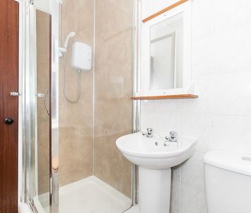 Headingley Avenue, Leeds - Photo 2