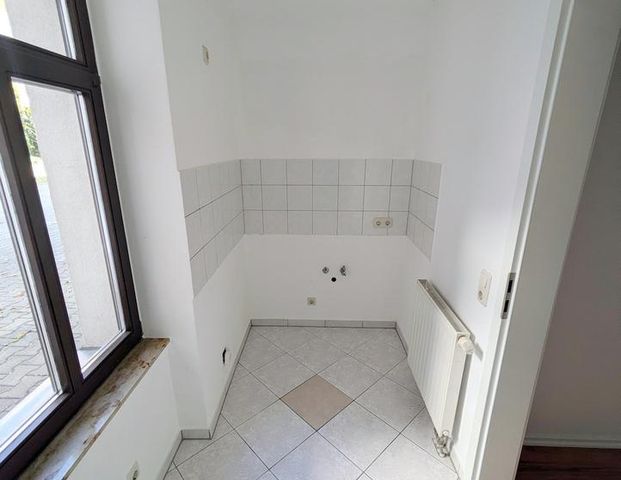 ++ angekommen: 2-Raum-Wohnung mit Tageslichtbad & Top-Lage in Zwickau - sofort einziehen! ++ - Photo 1