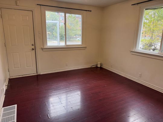 For Lease - 4075 Lawrence Avenue, Toronto, Ontario - Photo 1